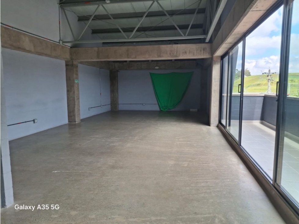 Bodega para alquilar cerca al aeropuerto José Ma Córdova Rionegro - 4