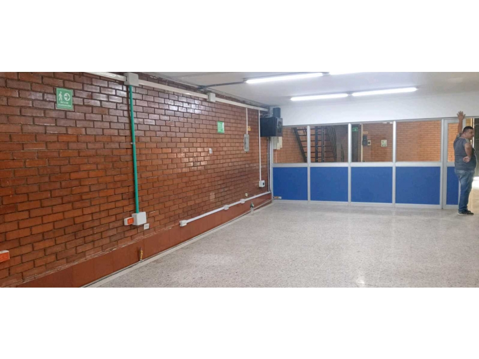 Bodega para alquilar en el centro de cali barrio obrero 500 m² — foto 6