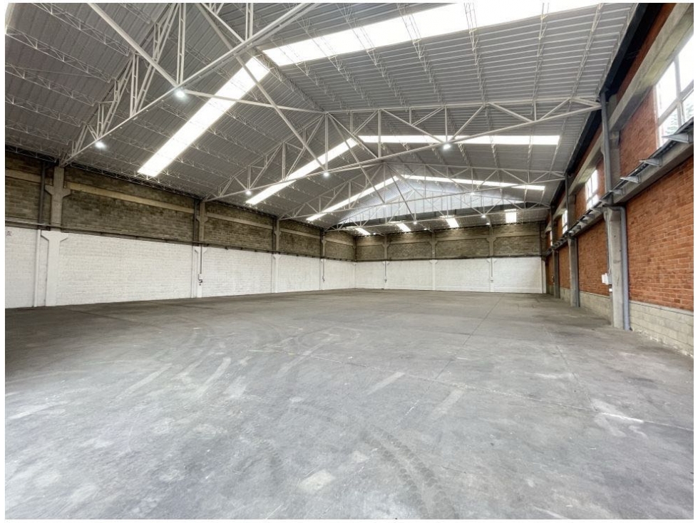 BODEGA PARA ARRIENDO EN RIONEGRO — foto 4
