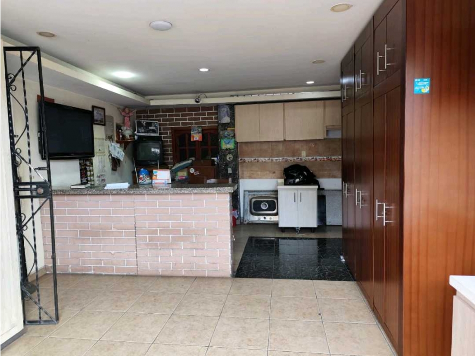 Bodega Para La Venta Sur de Armenia - 3