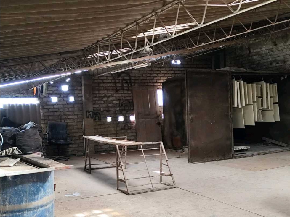 Bodega Para La Venta Sur de Armenia - 6