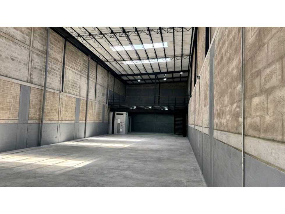 Bodega para renta 400 MTS