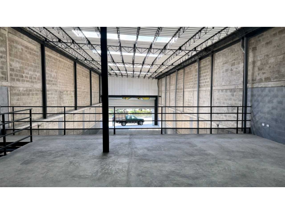 Bodega para renta 400 MTS — foto 3