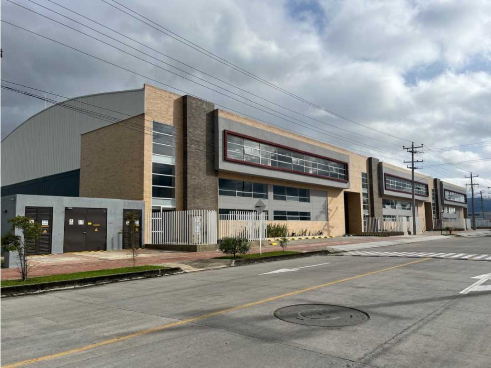 Bodega Parque industrial Tocancipa 1.187 m2, 135 KVA Noviembre 2026 - 3