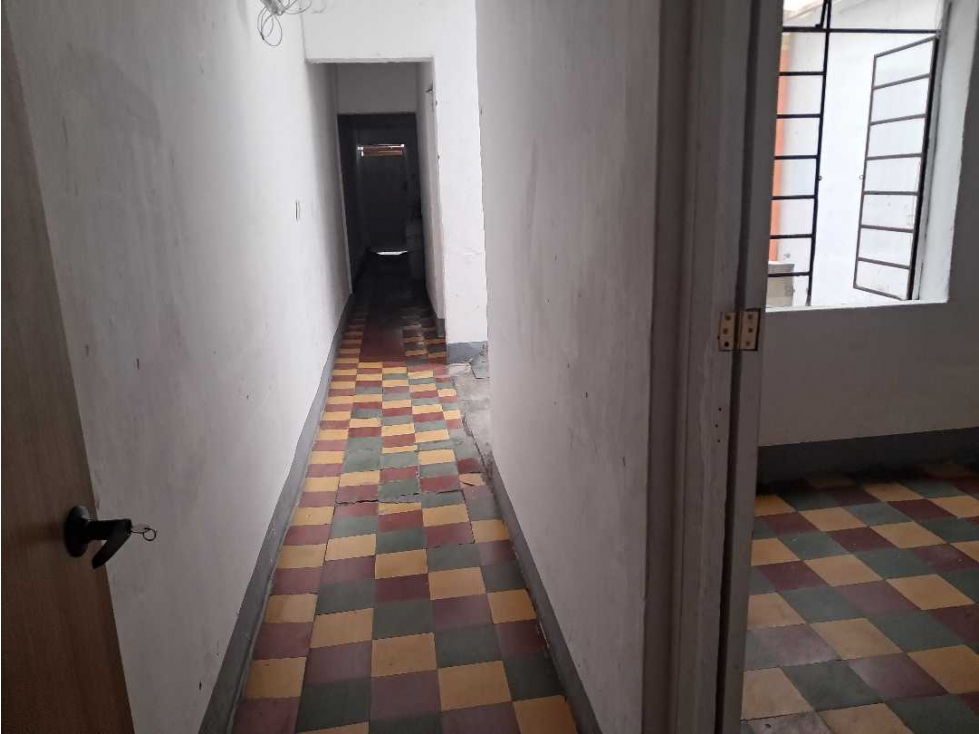 Bodega sector Belen San Bernardo — foto 2