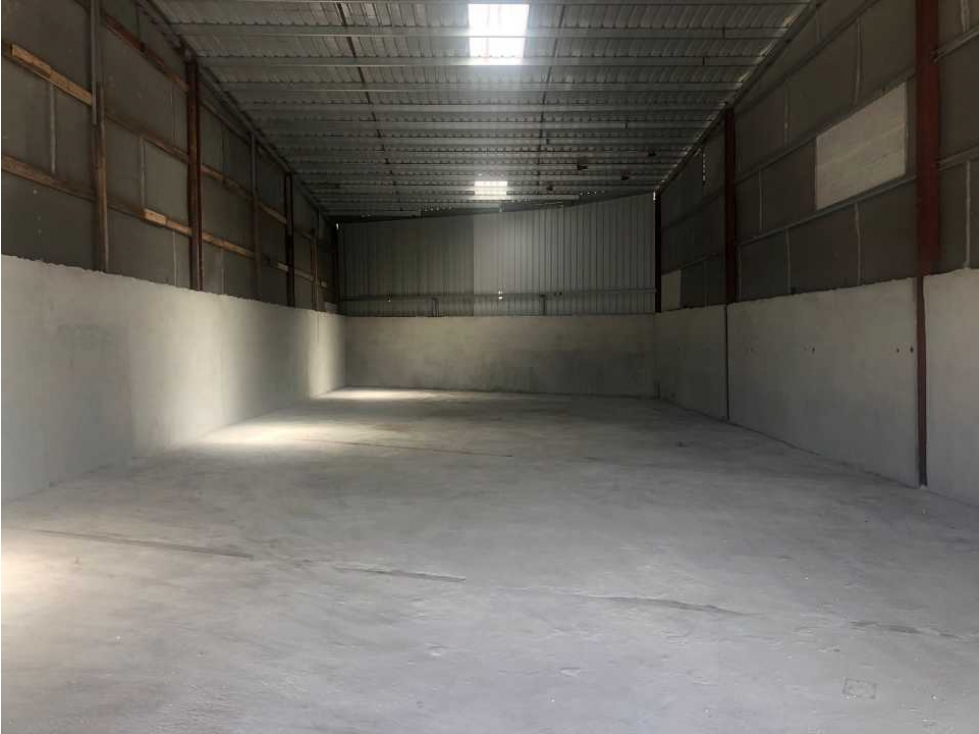 BODEGA TOCUMEN STORAGE COMPLEX TOCUMEN 271 M