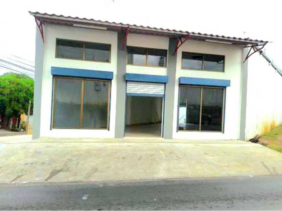 BODEGAS EN ALQUILER/VENTA EN EL CENTRO DE DAVID - 2