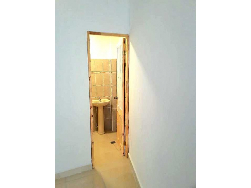 BODEGAS EN ALQUILER/VENTA EN EL CENTRO DE DAVID - 4