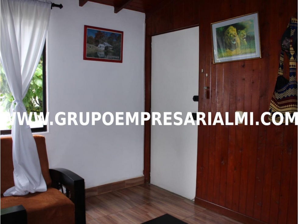 BONITA CASA BIFAMILIAR EN ARRIENDO - SECTOR LA BARQUEREÑA COD: 31615 — foto 2
