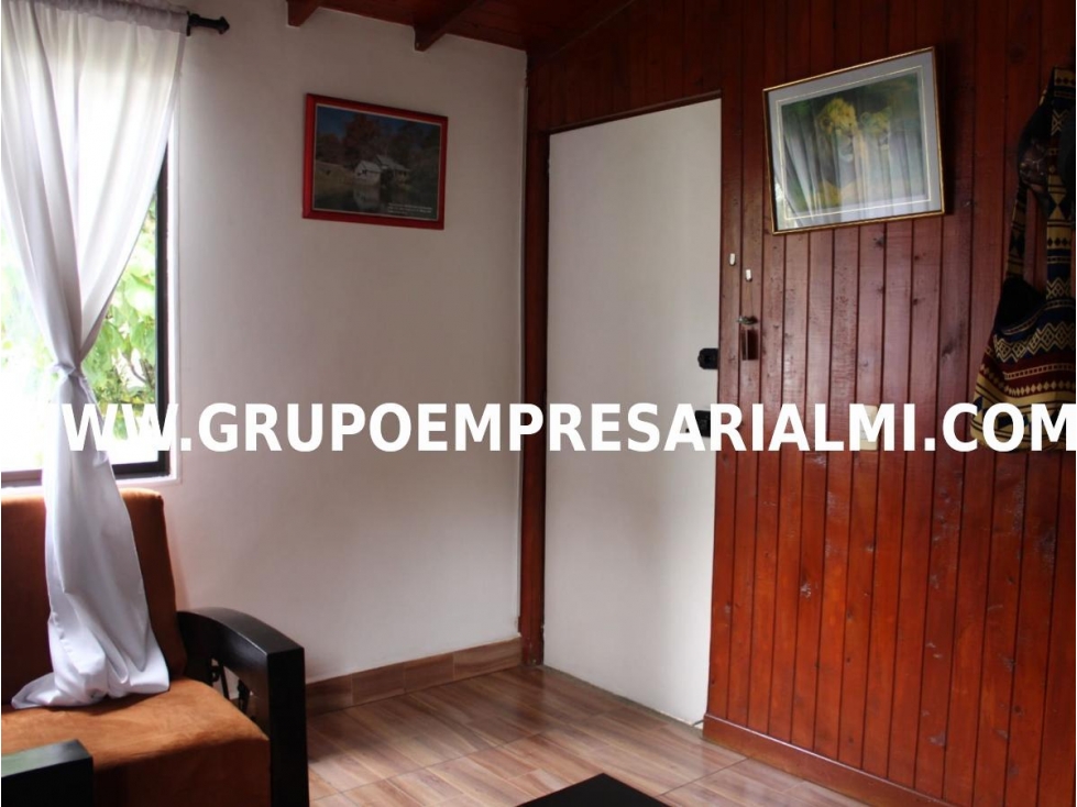 BONITA CASA BIFAMILIAR EN ARRIENDO - SECTOR LA BARQUEREÑA COD: 31615 — foto 3