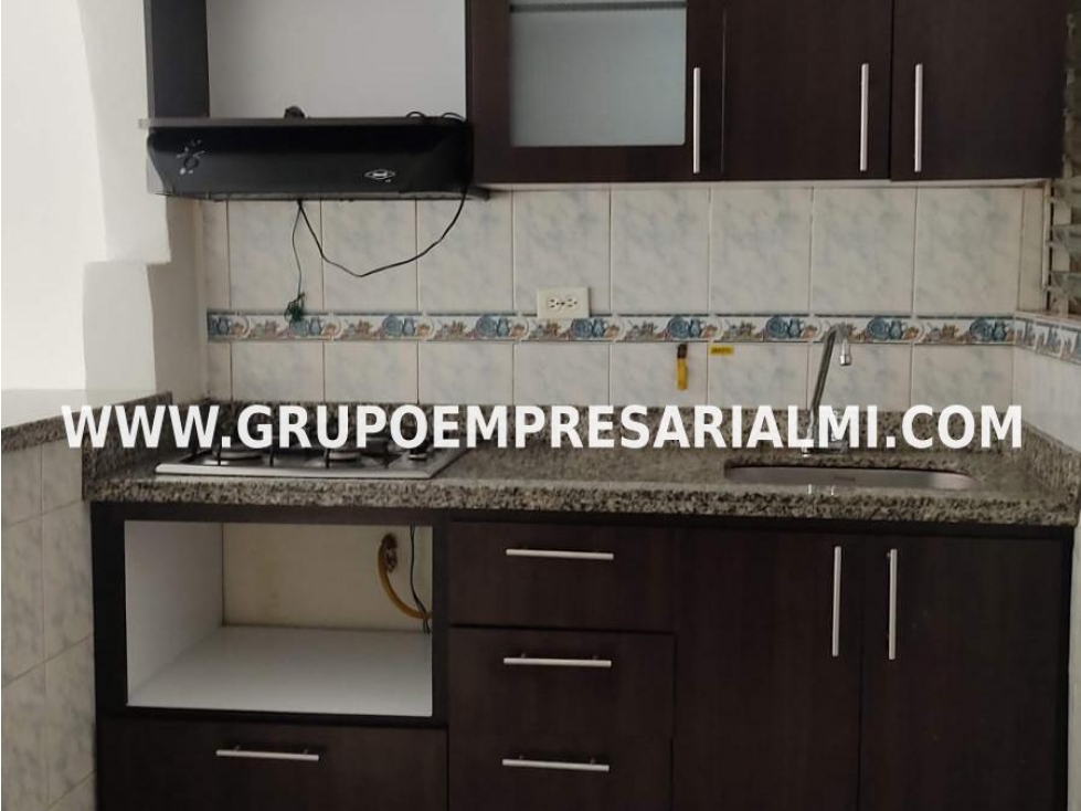 BONITA CASA UNIFAMILIAR EN VENTA - SECTOR DE SAN ANTONIO COD: 30433