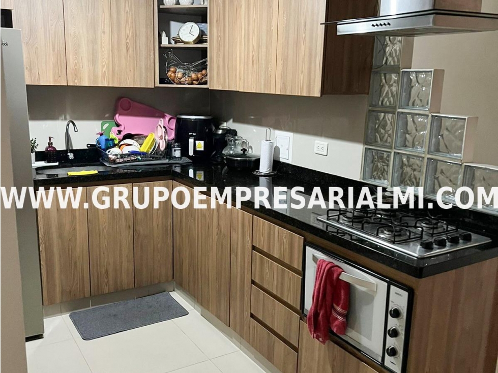 BONITA CASA UNIFAMILIAR EN VENTA - SECTOR BELÉN LA MOTA COD: 31574 — foto 4