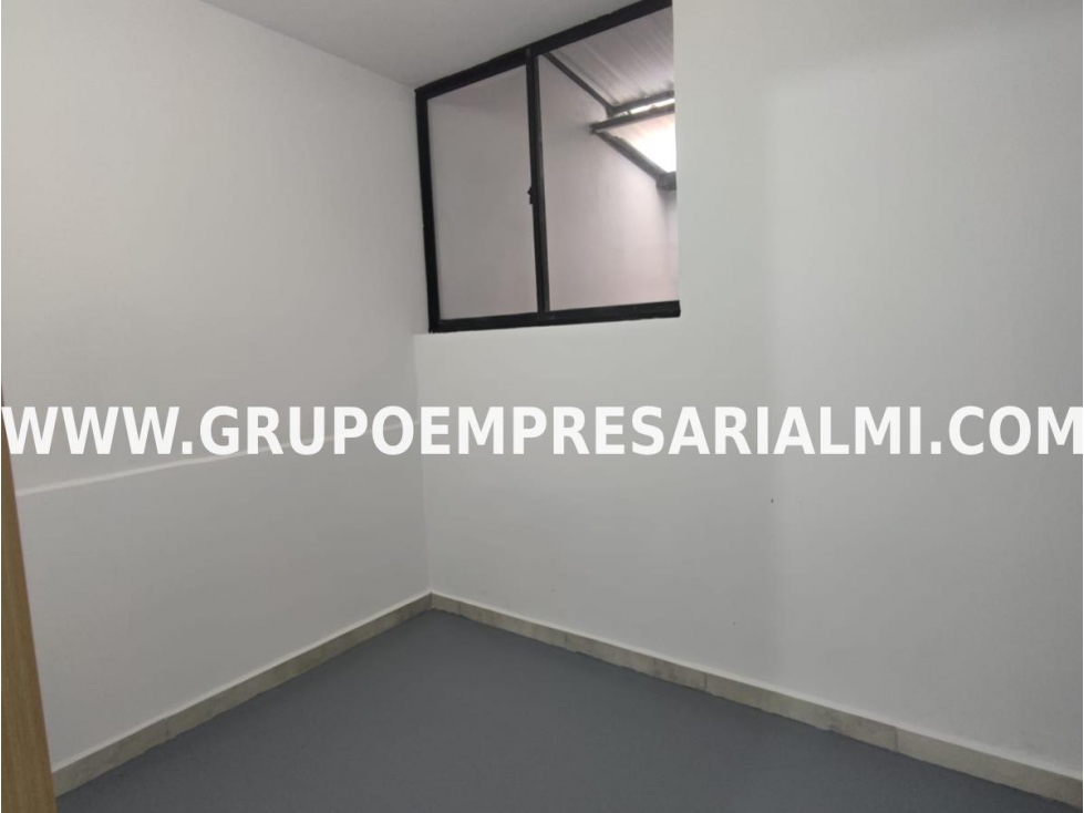 BONITO APARTAESTUDIO EN ARRIENDO - SECTOR SANTA TERESITA COD: 32164 — foto 2