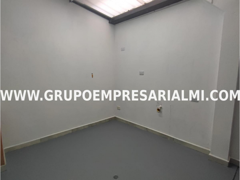 BONITO APARTAESTUDIO EN ARRIENDO - SECTOR SANTA TERESITA COD: 32164 — foto 4