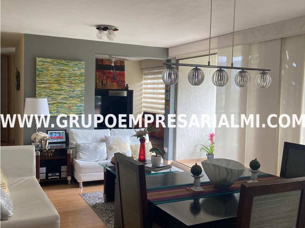 BONITO APARTAMENTO AMOBLADO - SECTOR LOMA DE LOS BERNAL COD: 30944 — foto 2