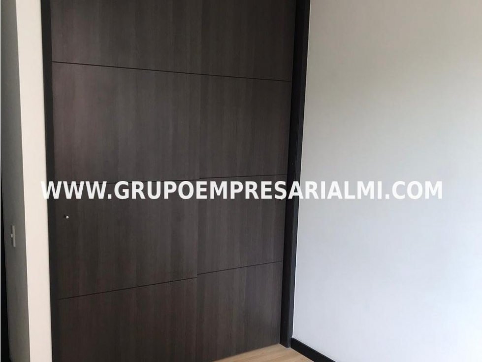 BONITO APARTAMENTO EN ARRIENDO - SECTOR ALTOS DE POBLADO COD: 30864 — foto 4