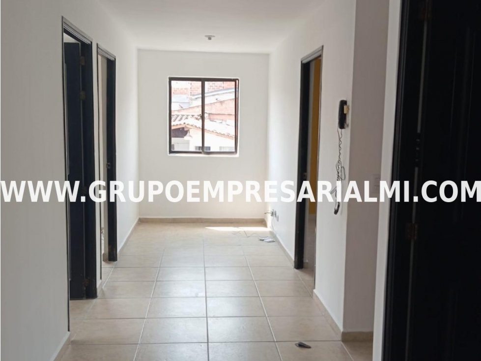 BONITO APARTAMENTO EN ARRIENDO - SECTOR SANTA MÓNICA COD: 31459 — foto 3