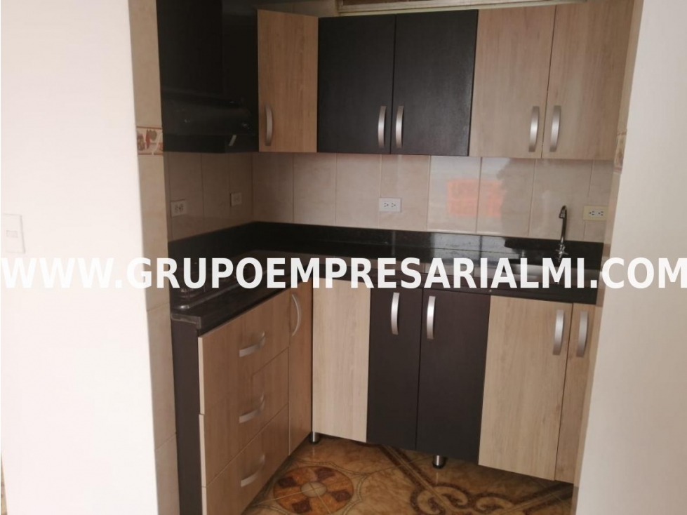 BONITO APARTAMENTO EN ARRIENDO - SECTOR SANTA MARGARITA COD: 31541 — foto 2