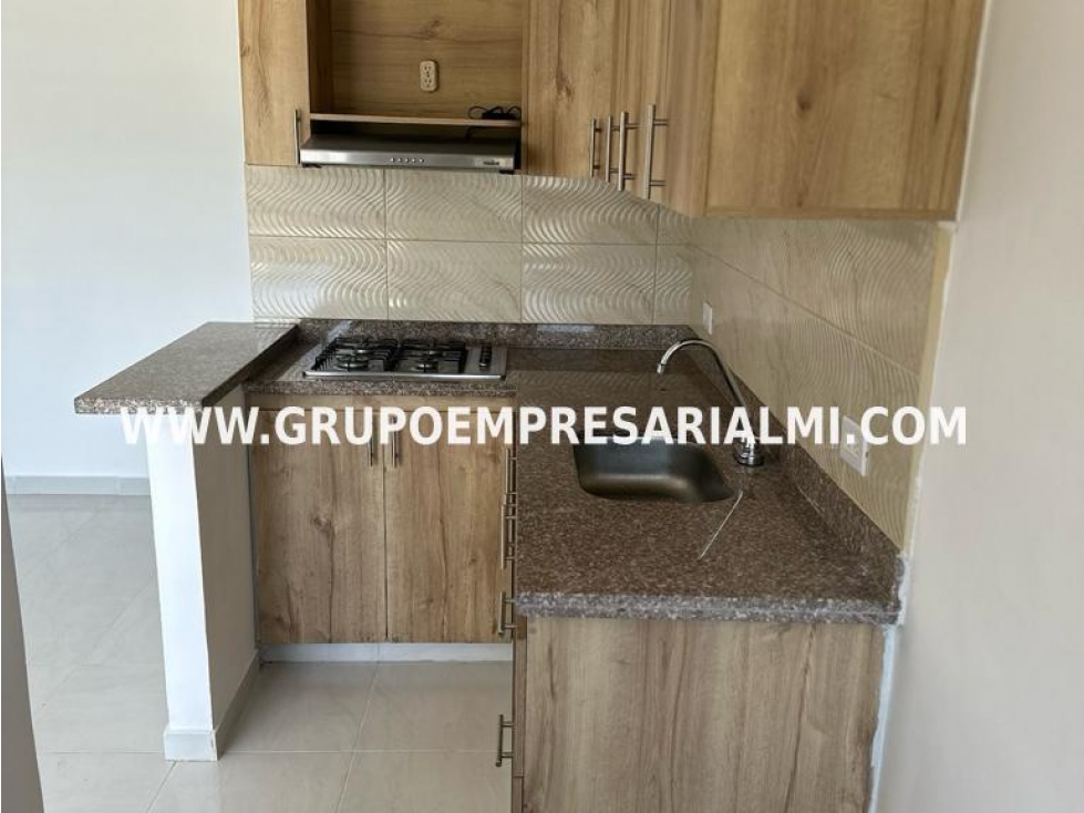 BONITO APARTAMENTO EN ARRIENDO - SECTOR LA TABLAZA COD: 28862 — foto 3