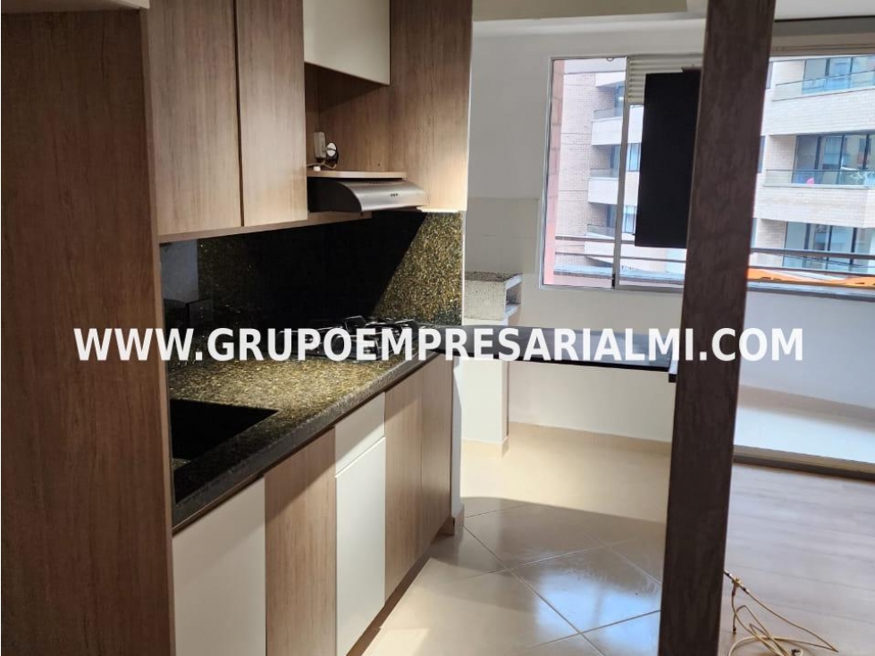 BONITO APARTAMENTO EN ARRIENDO - SECTOR LOMA DEL INDIO COD: 31846 — foto 4