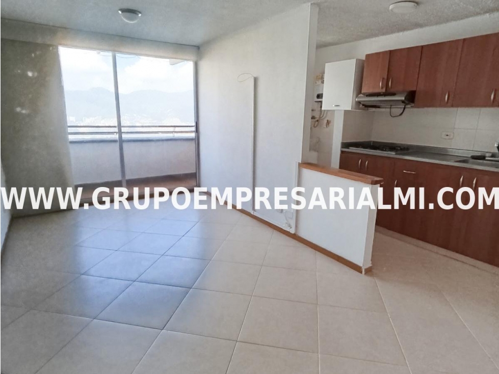 BONITO APARTAMENTO EN ARRIENDO - SECTOR LOMA DEL INDIO COD: 31857 — foto 2