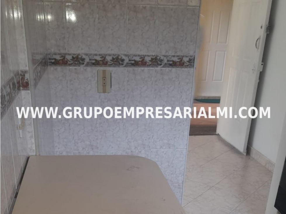 BONITO APARTAMENTO EN ARRIENDO - SECTOR VIVIENDAS DEL SUR COD: 31858 — foto 5