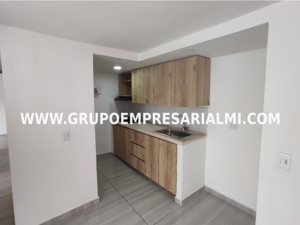 BONITO APARTAMENTO EN ARRIENDO - SECTOR MARÍA AUXILIADORA COD: 32057 — foto 3