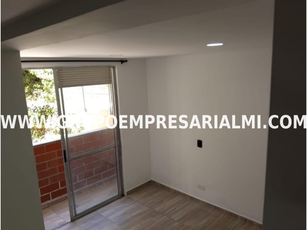 BONITO APARTAMENTO EN ARRIENDO - SECTOR PAJARITO COD: 32061 — foto 5