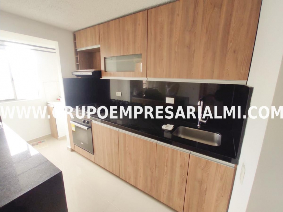 BONITO APARTAMENTO EN ARRIENDO - SECTOR SAN GERMÁN COD: 32048 — foto 4