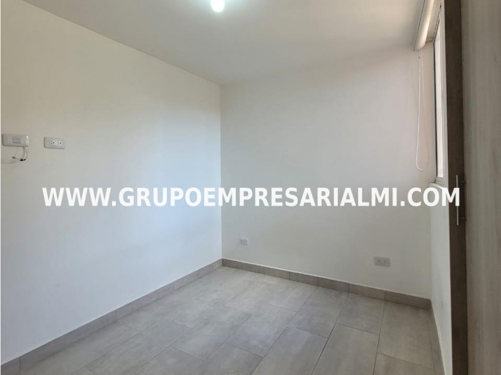 BONITO APARTAMENTO EN ARRIENDO - SECTOR MARÍA AUXILIADORA COD: 32170 — foto 6