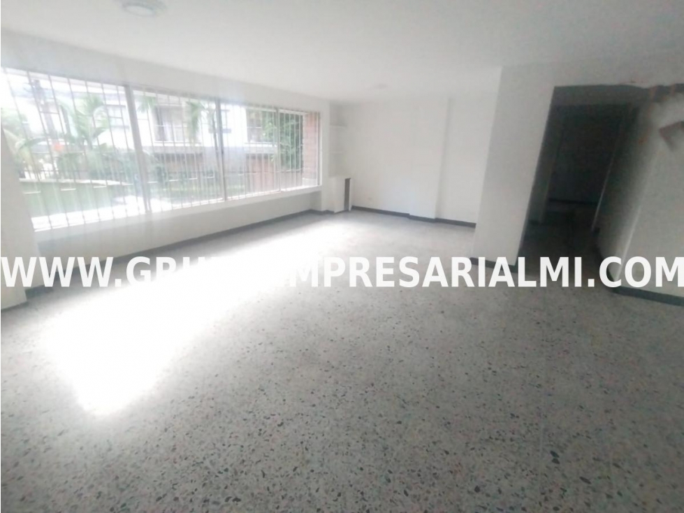 BONITO APARTAMENTO EN ARRIENDO - SECTOR SAN JOAQUÍN COD: 30510 — foto 2