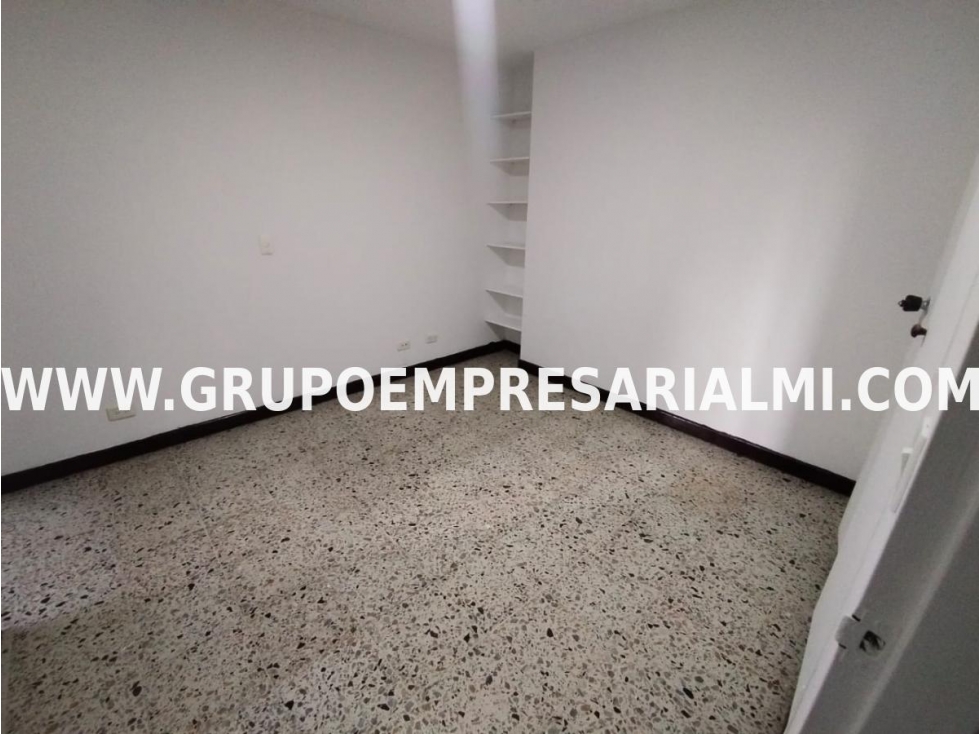 BONITO APARTAMENTO EN ARRIENDO - SECTOR SAN JOAQUÍN COD: 30510 — foto 3