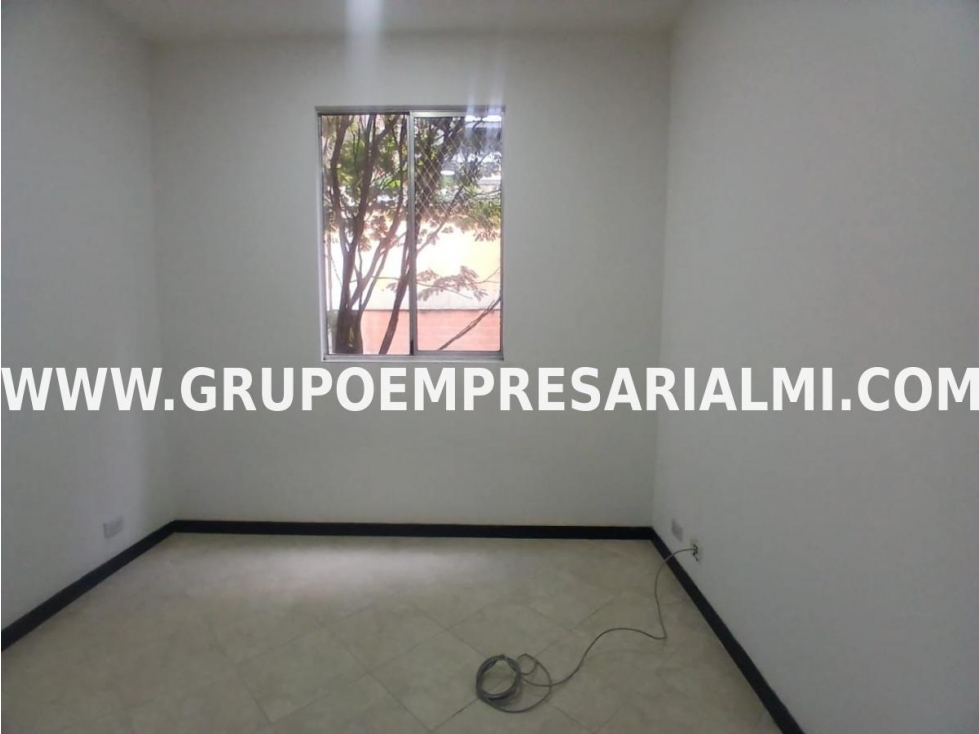 BONITO APARTAMENTO EN ARRIENDO - SECTOR CIUDAD DEL RIO COD: 32474 — foto 6