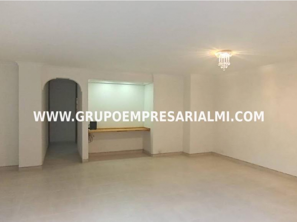 HERMOSO APARTAMENTO EN ARRIENDO - SECTOR PATIO BONITO COD: 32553