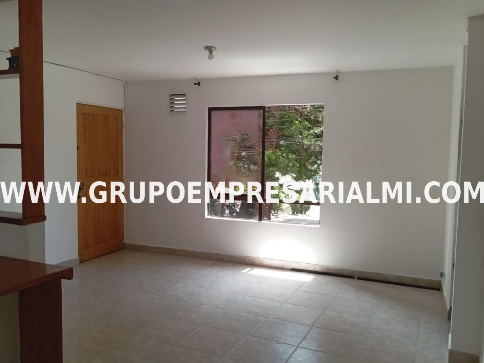 BONITO APARTAMENTO EN ARRIENDO - SECTOR CRISTOBAL COD: 33898 — foto 2