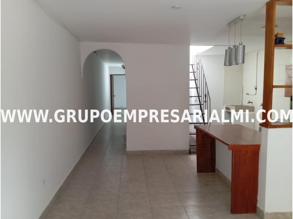 BONITO APARTAMENTO EN ARRIENDO - SECTOR CRISTOBAL COD: 33898 — foto 5