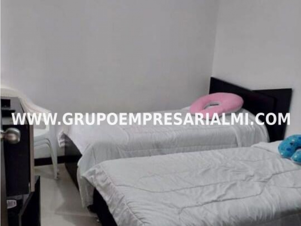 BONITO APARTAMENTO EN VENTA - SECTOR CALASANZ COD: 30419 — foto 4