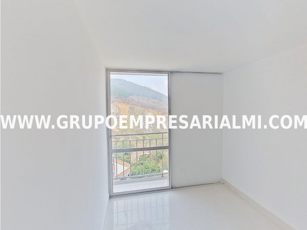 BONITO APARTAMENTO EN VENTA - SECTOR VILLAS DEL SOL COD: 30223 — foto 6