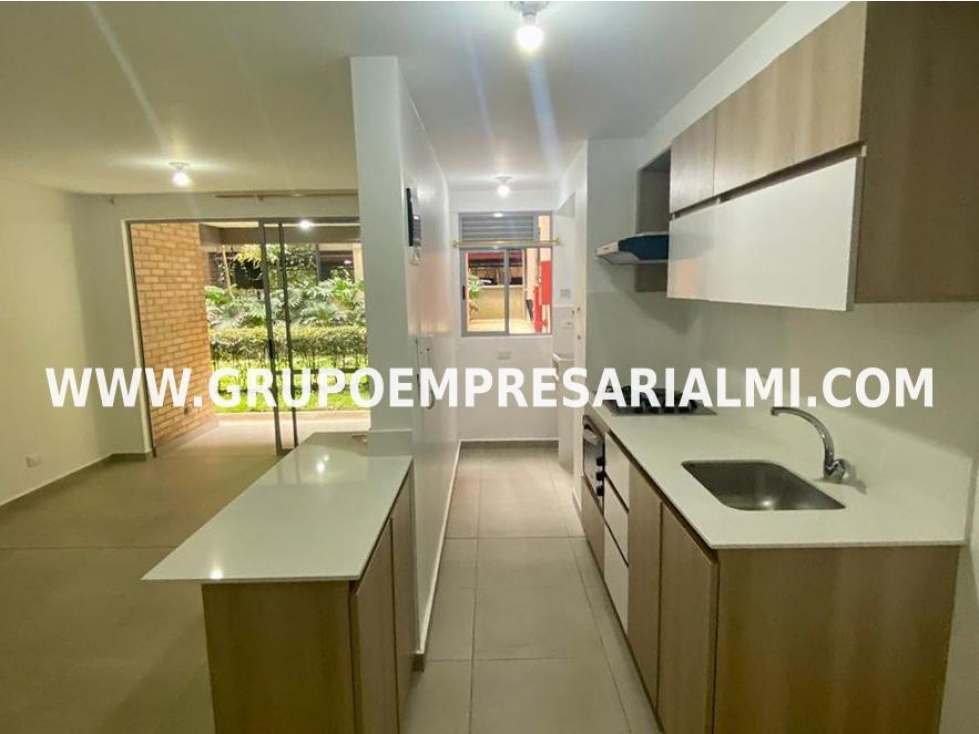 BONITO APARTAMENTO EN VENTA - SECTOR VEGAS DE SAN JOSE COD: 31666 — foto 2