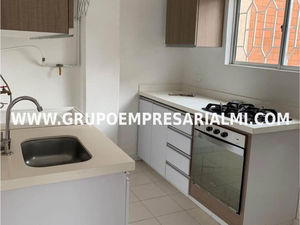 BONITO APARTAMENTO EN VENTA - SECTOR LOS ALPES COD: 33268 — foto 2