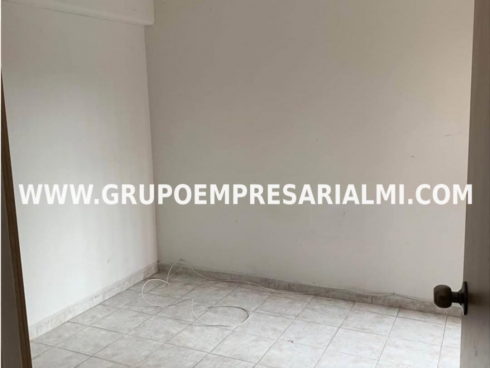 BONITO APARTAMENTO EN VENTA - SECTOR LOS ALPES COD: 33268 — foto 4