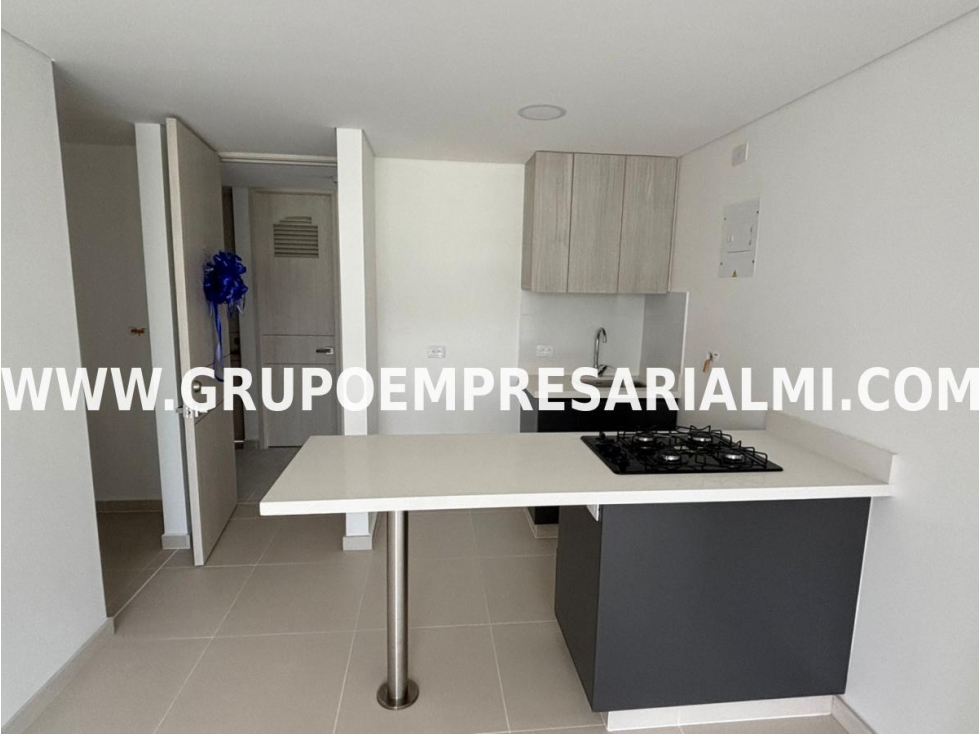 BONITO APARTAMENTO EN VENTA - SECTOR LA TABLAZA COD: 33766