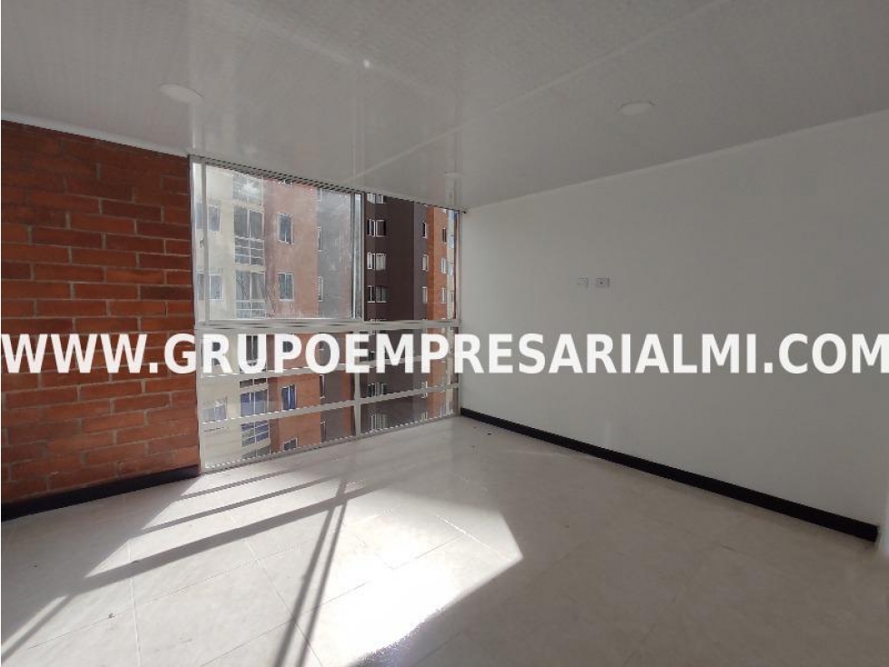 BONITO APARTAMENTO EN VENTA - SECTOR MARÍA AUXILIADORA COD: 33827 — foto 2
