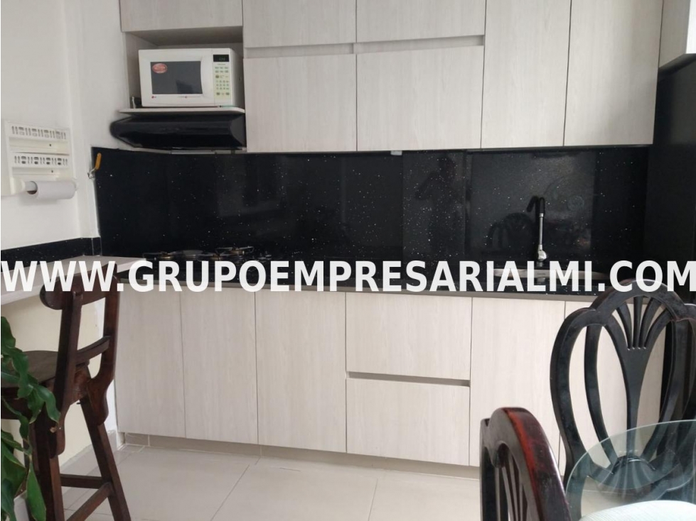 BONITO APARTAMENTO EN VENTA - SECTOR CORDOBA / MEDELLIN COD: 33952