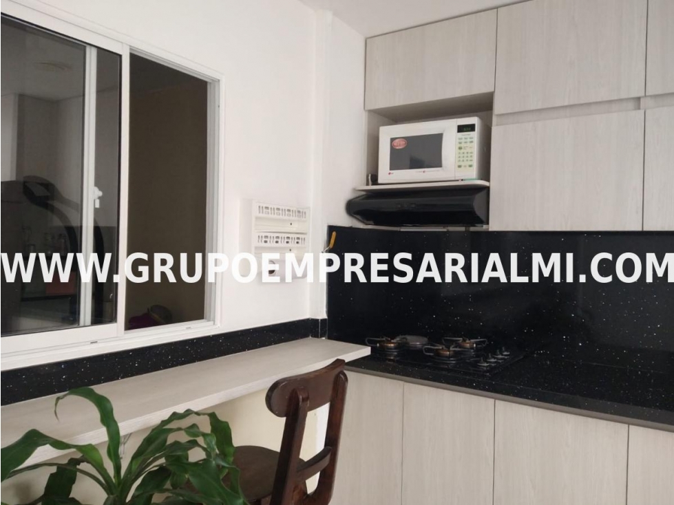 BONITO APARTAMENTO EN VENTA - SECTOR CORDOBA / MEDELLIN COD: 33952 — foto 3