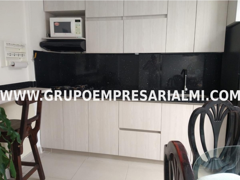 BONITO APARTAMENTO EN VENTA - SECTOR CORDOBA / MEDELLIN COD: 33952 — foto 5