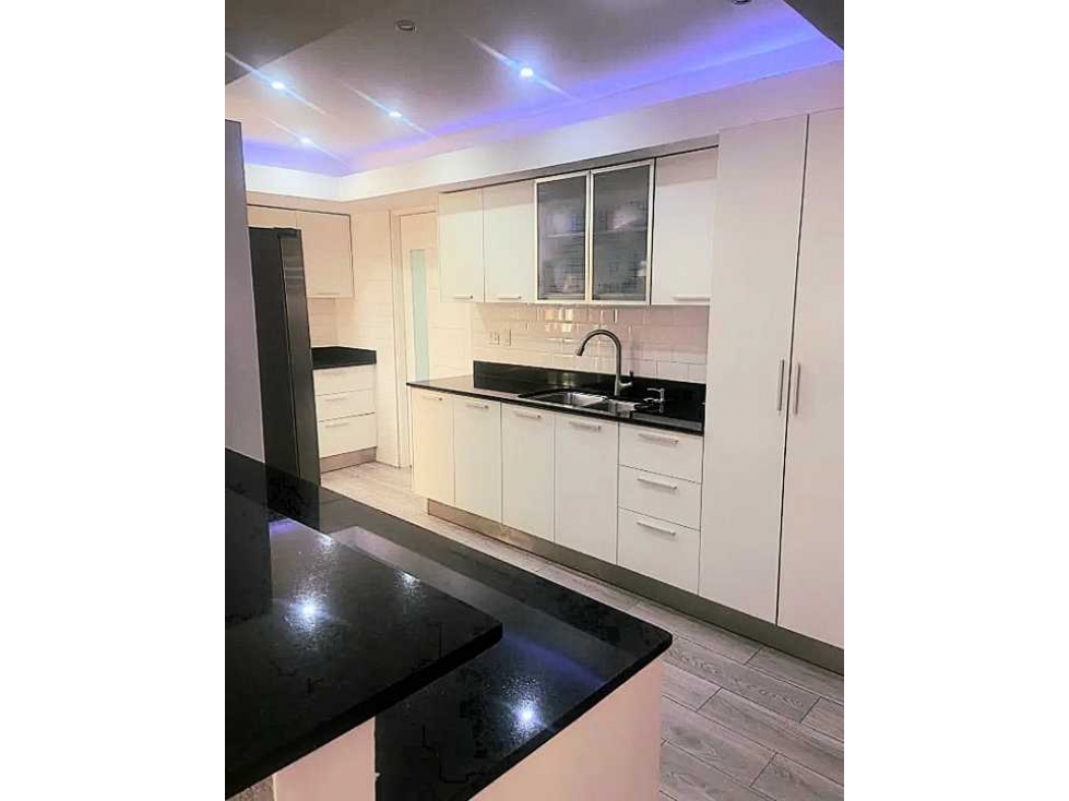 BRISAS DEL LAGO CASA EN LAS CUMBRES CASA EN VENTA