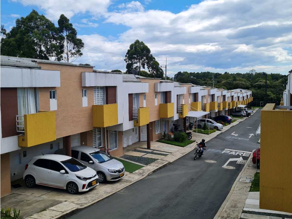 BROKER- CASA EN VENTA BOSQUES DE ALHAMBRA SECTOR NORTE - POPAYAN — foto 3