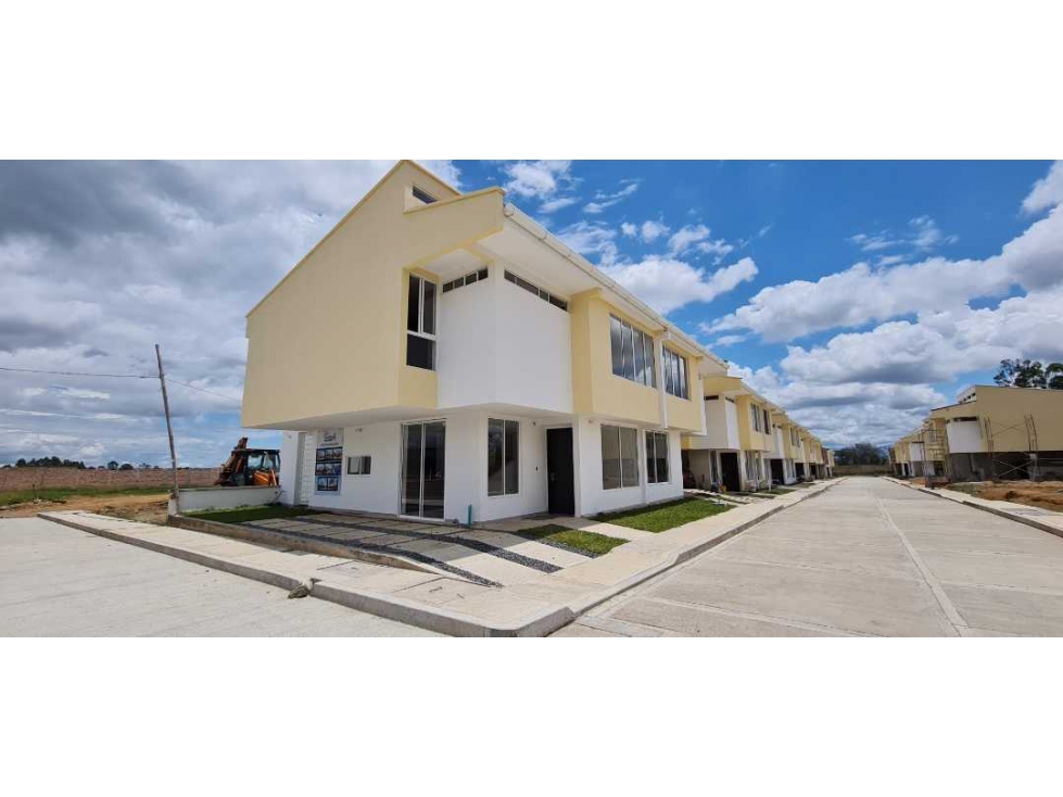 BROKER CASA EN VENTA PARA ESTRENAR SECTOR COMPLEJO DEPORTIVO — foto 2