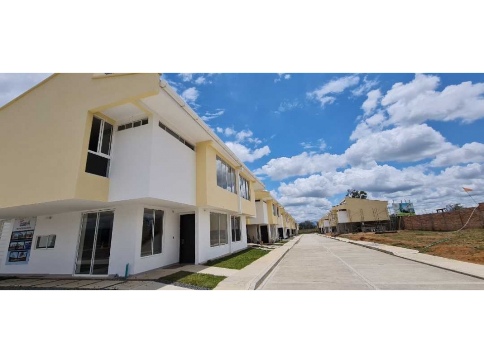 BROKER CASA EN VENTA PARA ESTRENAR SECTOR COMPLEJO DEPORTIVO — foto 3
